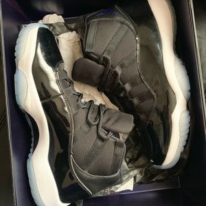 Jordan Space Jam 11 Size 10